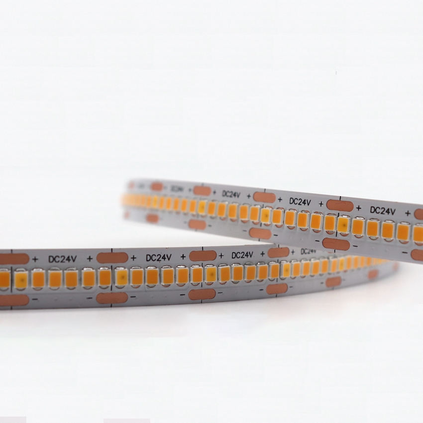 Built-in Constant Current IC 2835 LED Strip 300Leds-1
